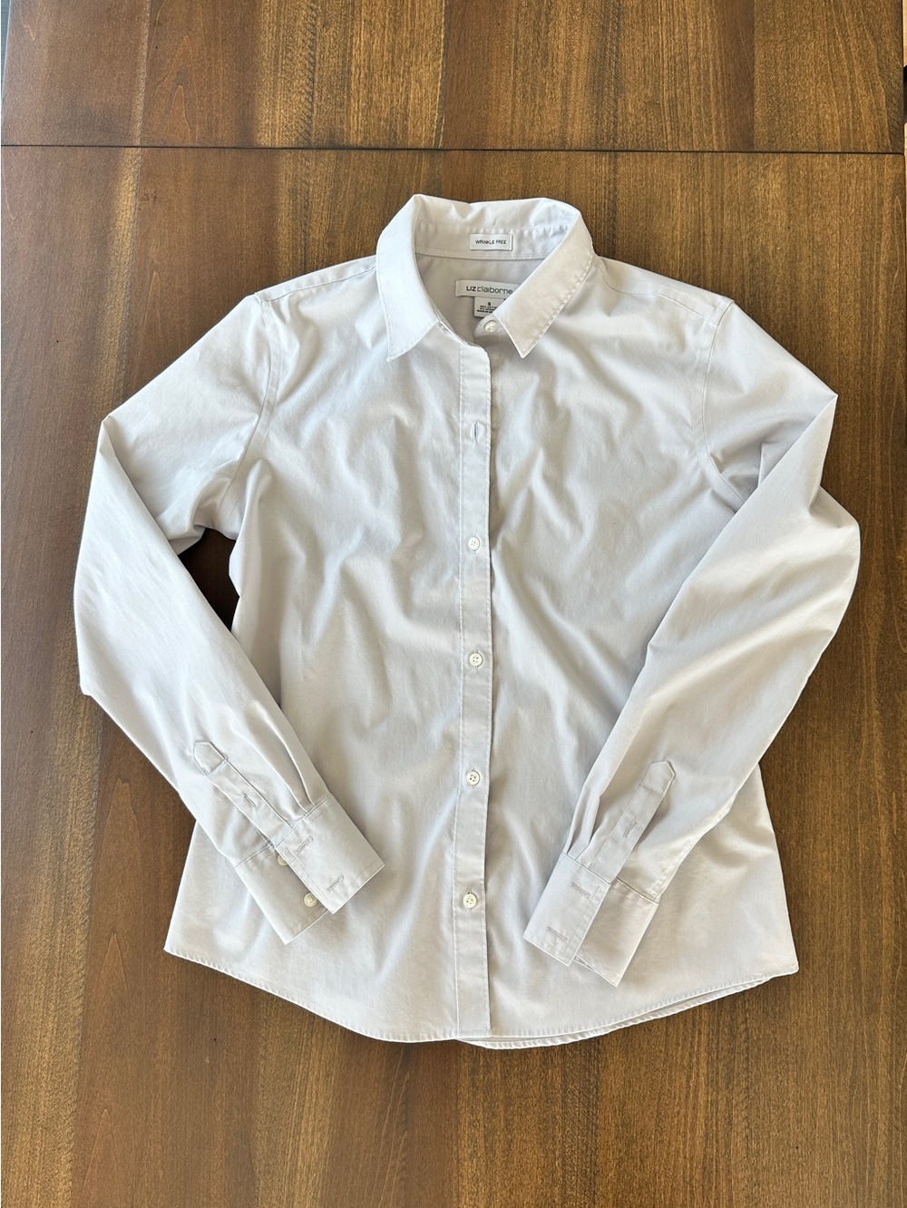 Liz Claiborne Long Sleeve Button Down Blouse Size Small Light Gray Wrinkle Free